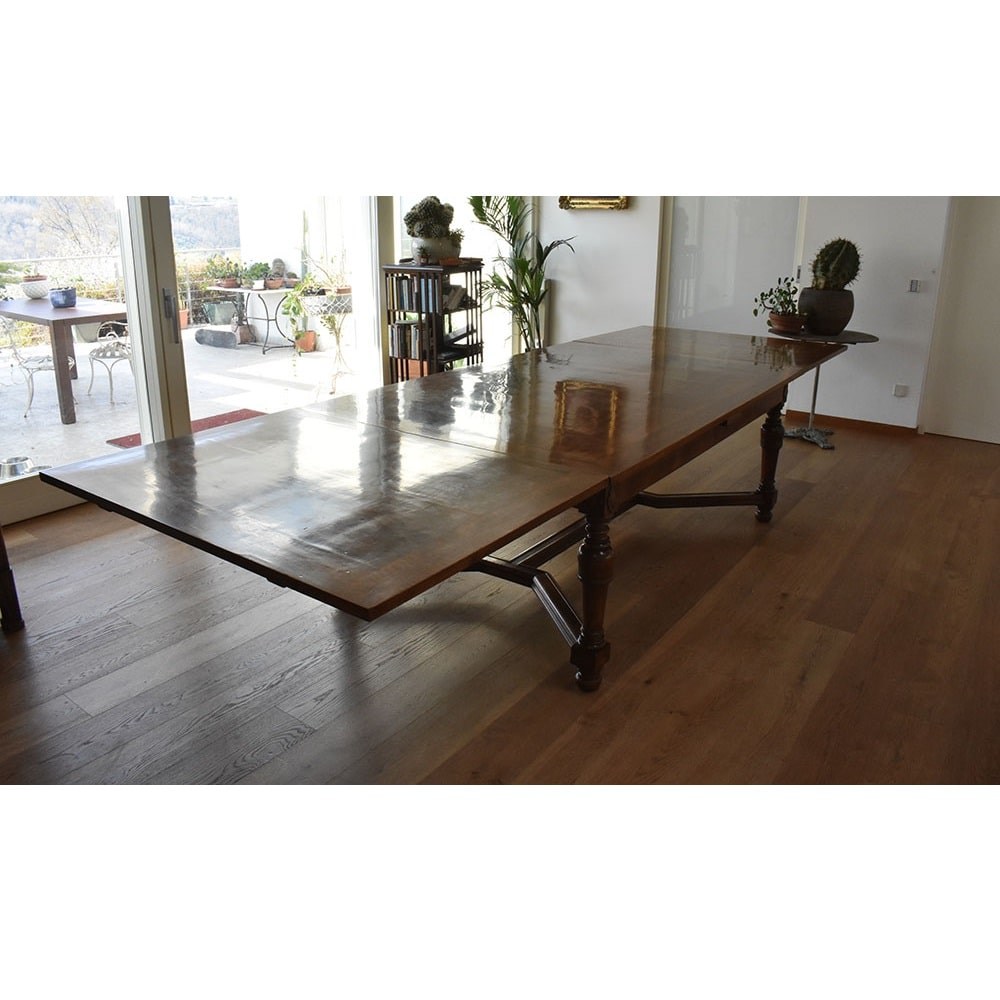 TAV36 1 large antique furniture table extensible walnut table 19th century.jpg